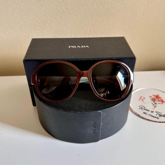 S⭕️LD Prada Sunglasses - Picture 1 of 13